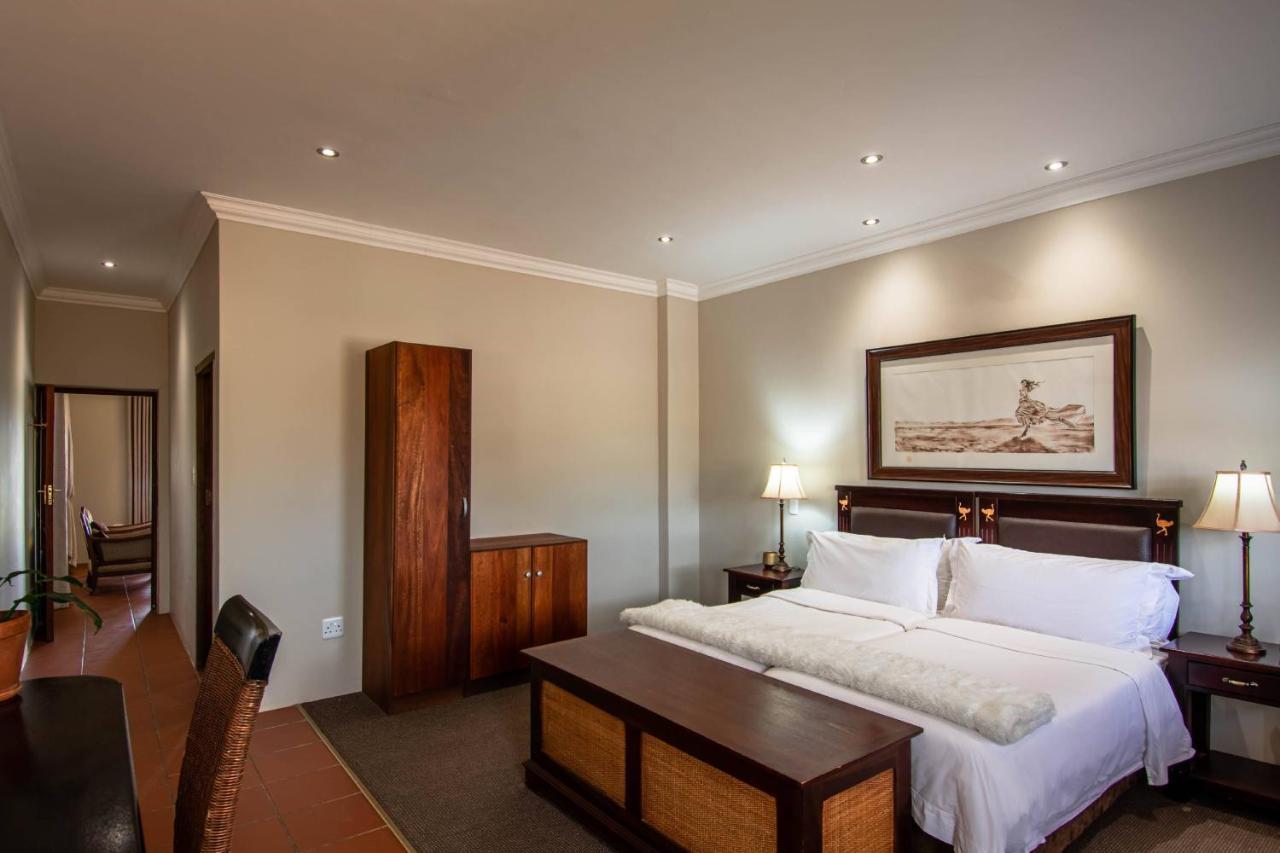 Mooiplaas Guesthouse Oudtshoorn Bagian luar foto